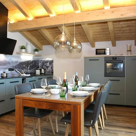 Annika Summer Card Included