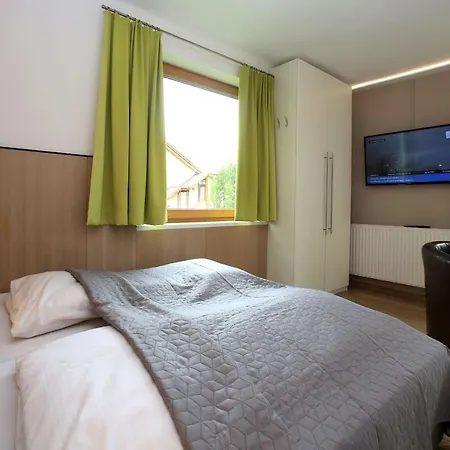 Annika Summer Card Included צל-אם-זי