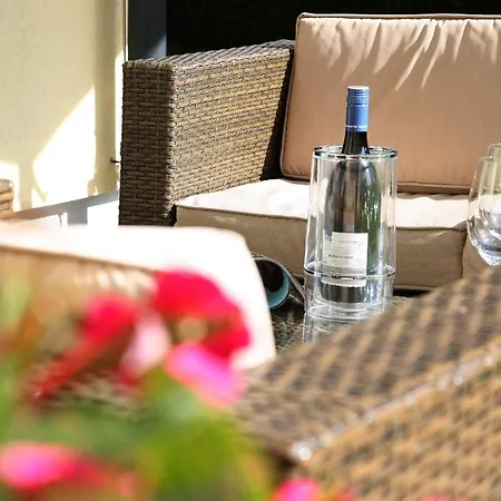 Annika Summer Card Included דירה