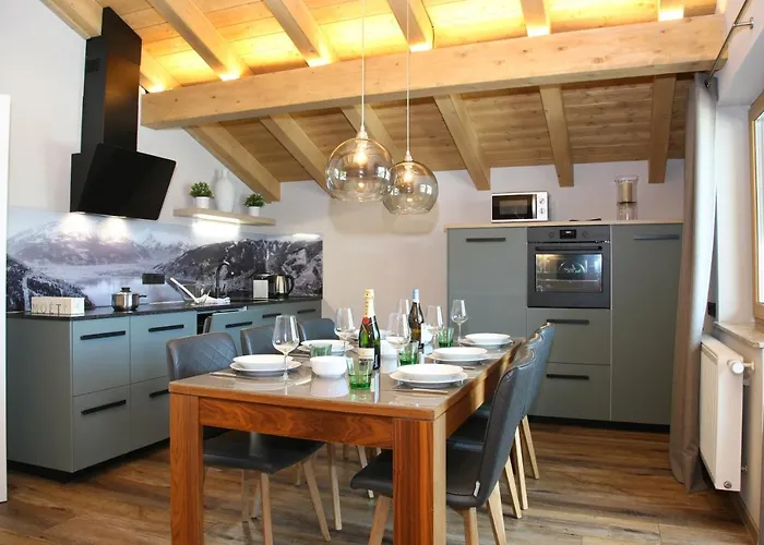 Annika Summer Card Included