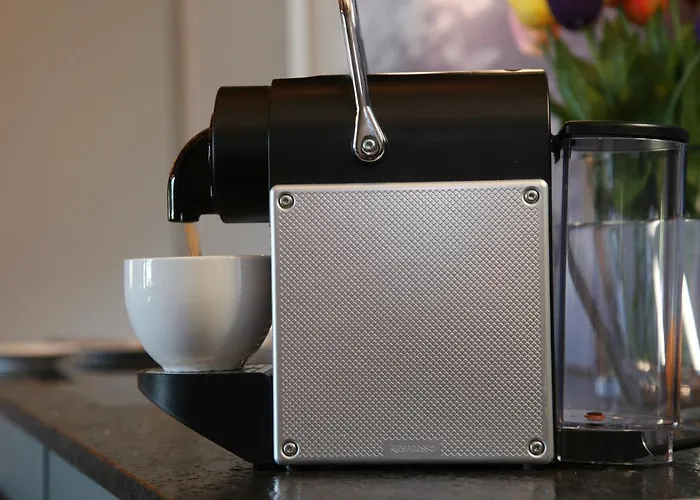 Annika Summer Card Included Daire *