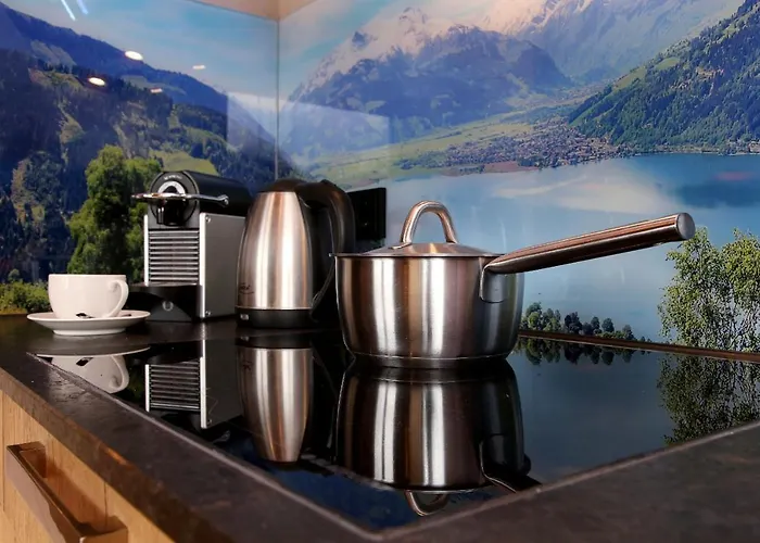 Daire Annika Summer Card Included